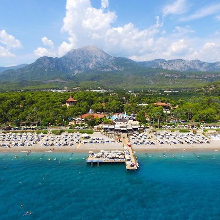فندق مارتي ميرا تيكيروفا المظهر الخارجي الصورة Aerial view of the resort